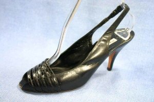 VINTAGE POLLY BERGEN BLACK OPEN TOE SLINGBACK PUMPS 7.5
