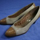VINTAGE PAPPAGALLO BEIGE & TAN MID HEEL PUMP 7 N NEW