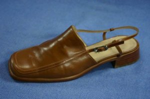 ELECTA $225 LOW HEEL SLINGBACK LOAFERS SHOES 36.5/6.5 M