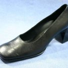 BETTY BARCLAY WOMENS BLACK LEATHER PUMPS 5/8 M NEW