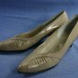 VINTAGE THOS CORT TAUPE PUMPS 12 AAA NEW NOS