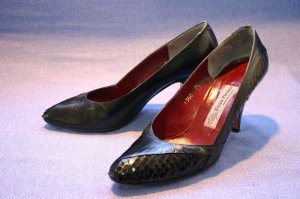 VINTAGE EVAN-PICONE LEATHER/SNAKE HIGH HEEL PUMPS 7.5 M
