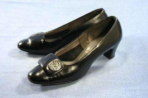 VINTAGE 60'S FLORSHEIM SERENADES MID-HEEL PUMPS 7 C