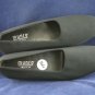 MUNRO AMERICAN BLACK STRETCH FABRIC LOAFERS 7 N MINT