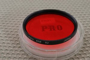PROMASTER PRO 62mm R2 RED LENS FILTER MINT F1030