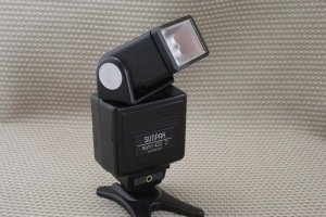 SUNPAK AUTO 422 D FLASH FOR CANON A-1 AE-1 AT-1 CAMERAS