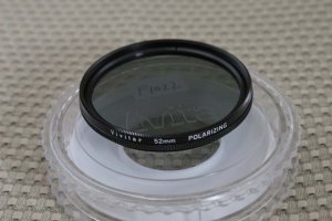 VIVITAR AUTH 52mm THIN PL POLARIZING LENS FILTER F1022