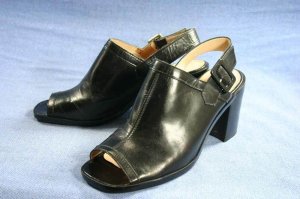 Enzo Angiolini Black Open Toe Slingback Pumps 8 N MINT