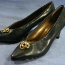 VAN ELI ITALY WOMENS NAVY LEATHER PUMPS HEELS 7 M EUC