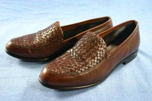 EDDIE BAUER ITALY BROWN WOVEN LEATHER LOAFERS 7 M