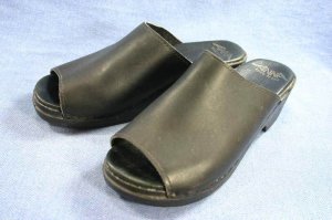 Anna WOMENS Clogs Black leather slide Sandals 9 M