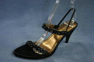 BISOU BISOU BLACK BEADED STRAPPY SANDALS 6.5 M NEW