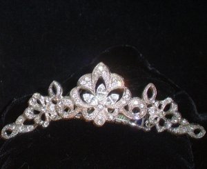 Nelson D'leon Art Deco Tiara Comb in Rhodium
