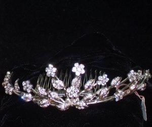 Felicity's Flower & Leaf Tiara Comb by Nelson D'Leon