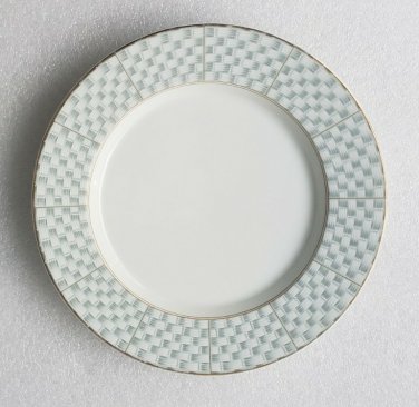 (1) Studio Nova Art Works L9129 BASKETRY Gold Rim China Salad Plate MIKASA Japan