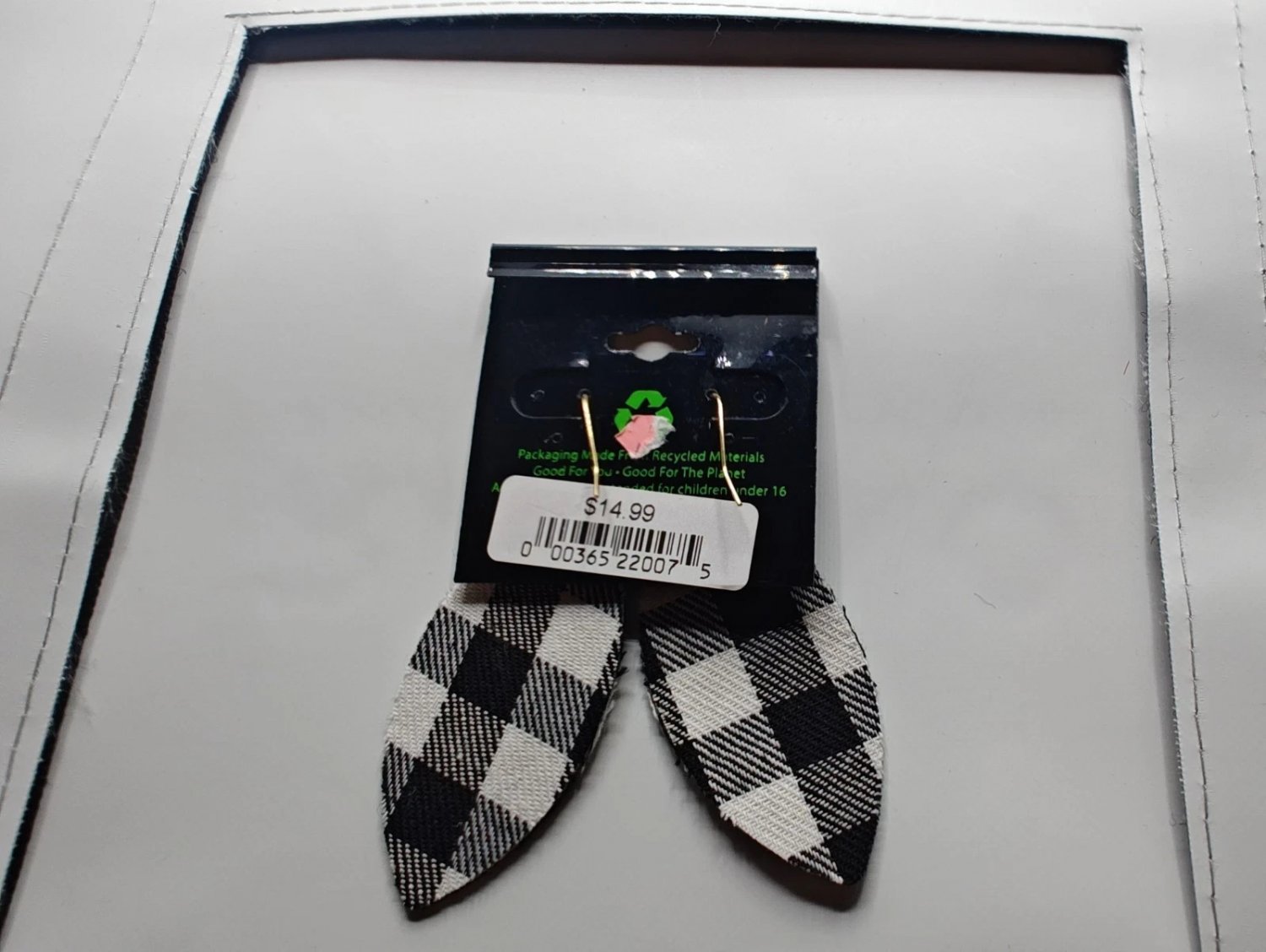 Buffalo Check Earrings Hunters Feather Leaf Metal Jewelry WHITE BLACK 3.5" Plaid