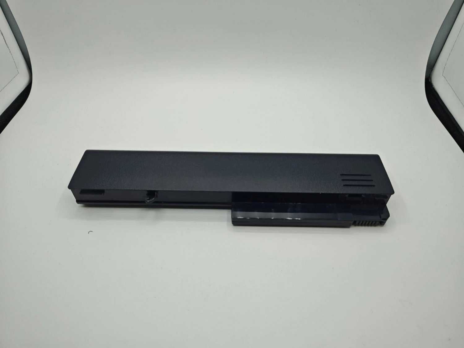 Original Battery HP DT06 HSTNN-DB28 CB28 415306-001 10.8V 55WH (Grade C)