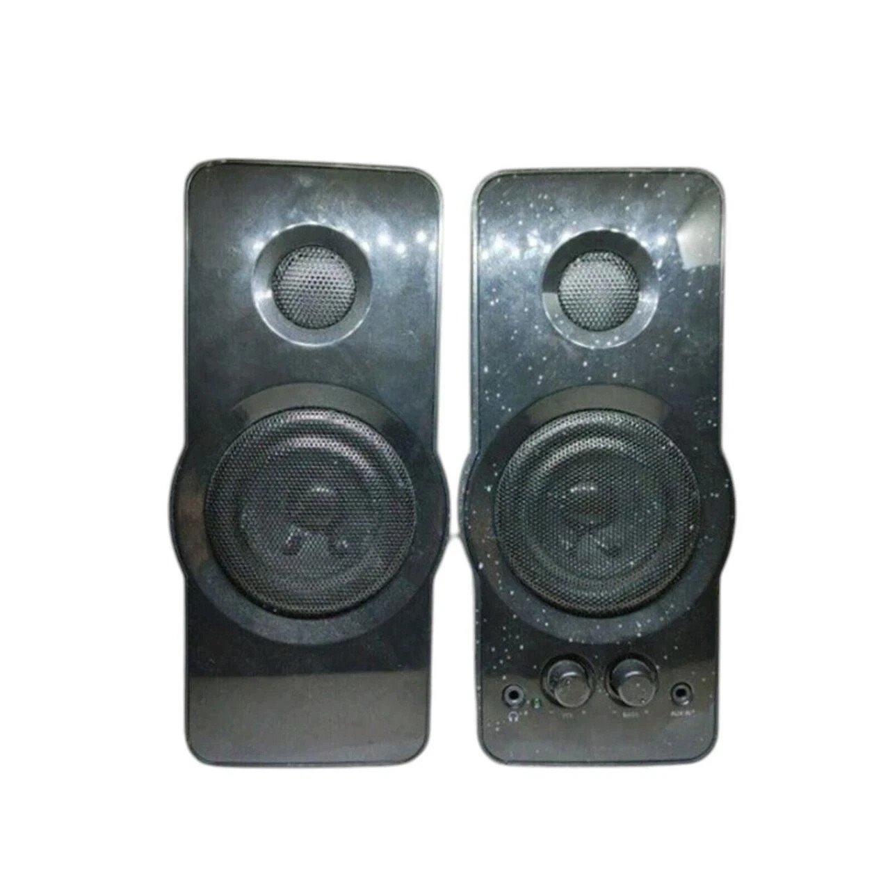 BlackWeb BWA15H0110 &iacute;&nbsp;&frac12;&iacute;&acute;� 2.0 Multimedia Computer Speakers &acirc;�� 3.5mm AUX &acirc;�� Black