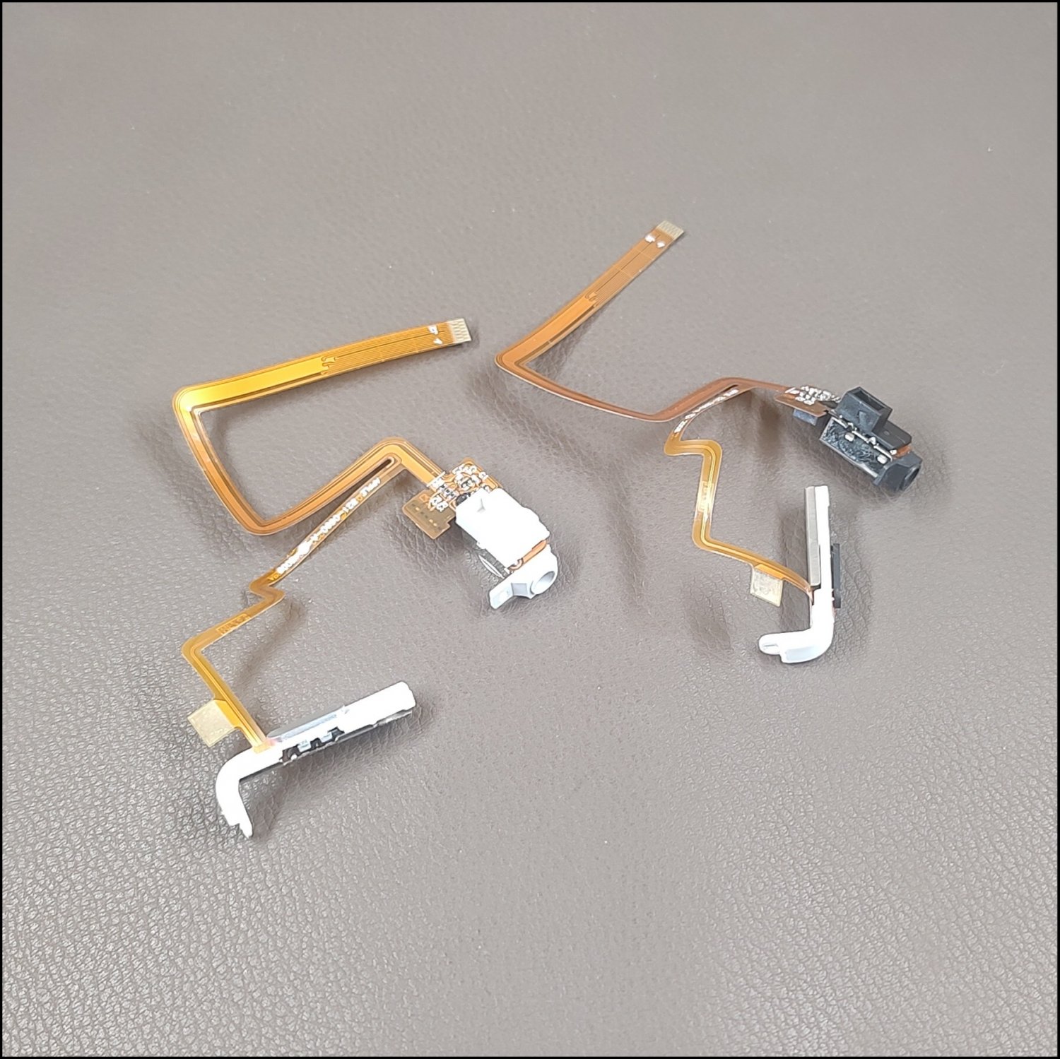 Black White Thick Headphone Audio Jack Hold Switch Flex Ribbon Cable for iPod 5th Video 60GB 80GB