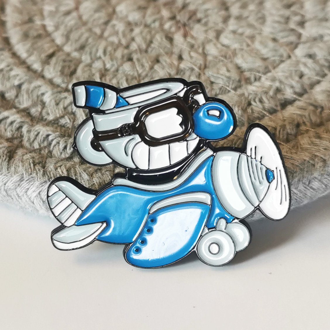 Cuphead Mugman Game, Indie Game, Anime and Cartoon Metal Pin Badge Accessory
