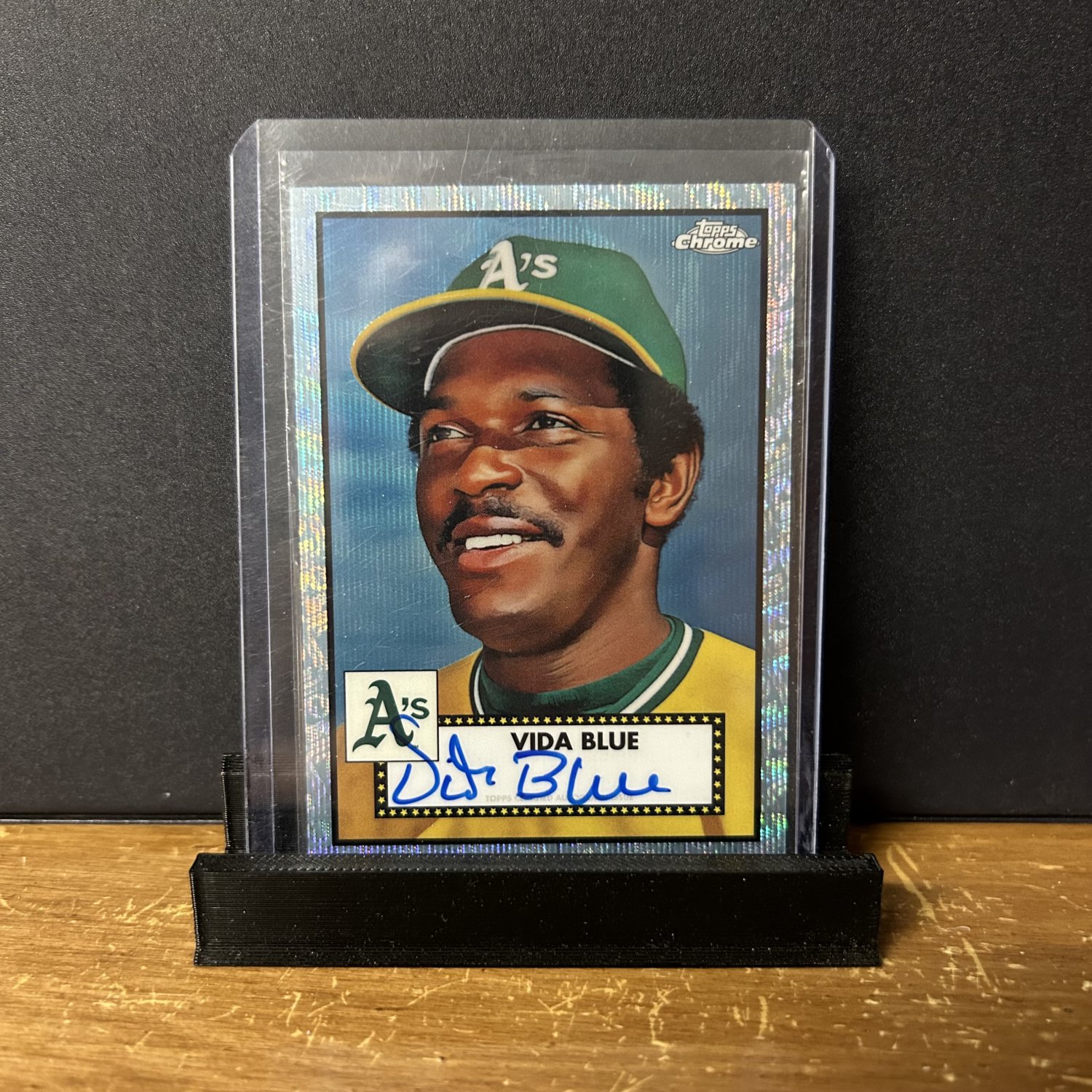 2021 Topps Chrome Platinum Autograph Vida Blue #PA-VB 70th Anniversary Wave Refractor 38/70