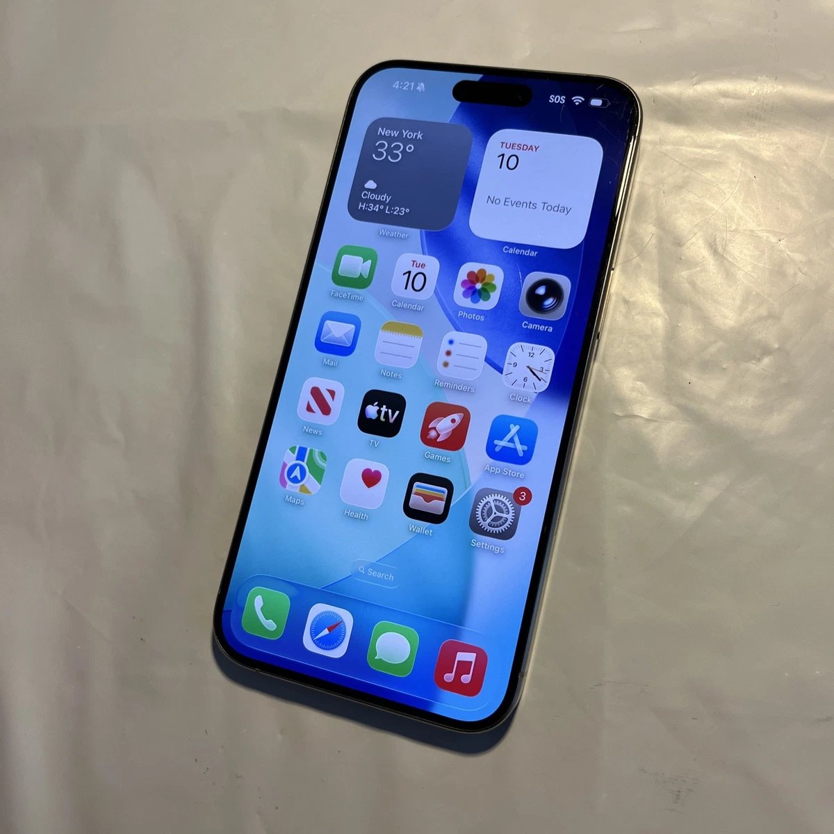 Apple iPhone 15 Pro Max - 256GB (Unlocked)