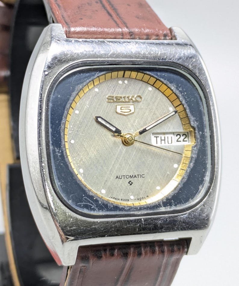 Pre-owned SEIKO vintage watch