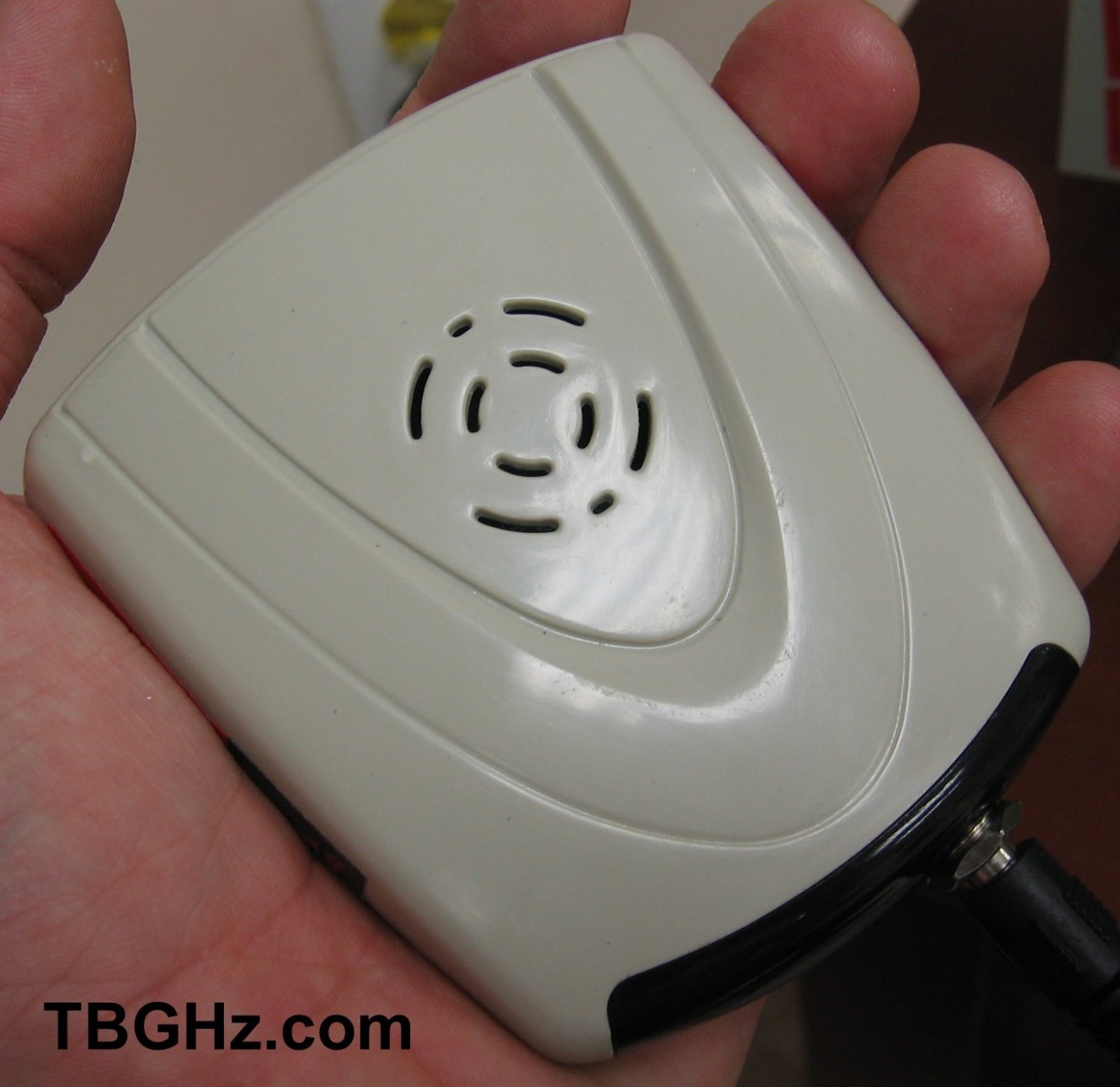 Cell Phone Detector 4G,4G LTE ., Bands(13,17,8) TBGHz