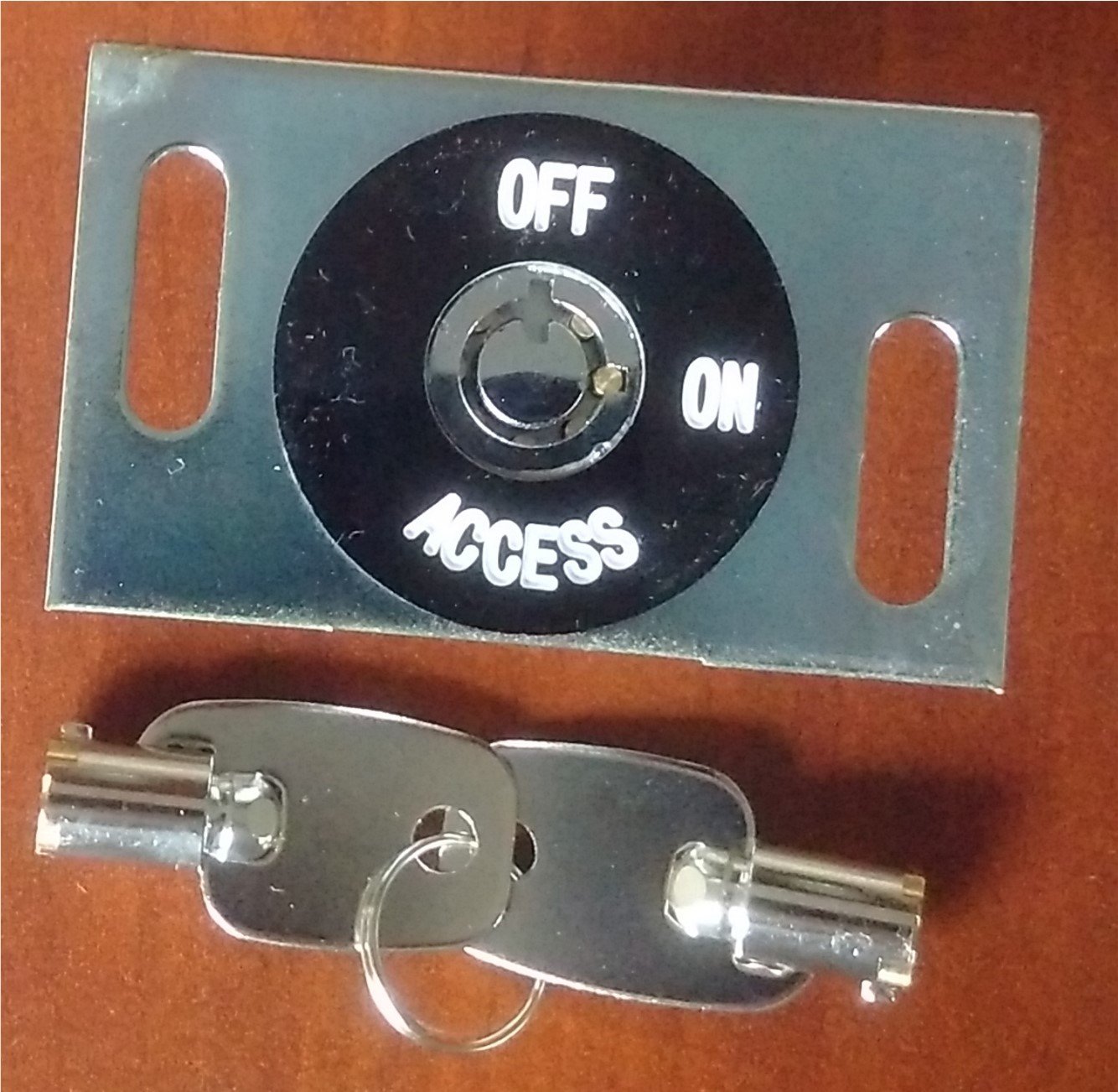 GAL  ACCESS switch  + Two keys  , ACCESS  ON - OFF ,