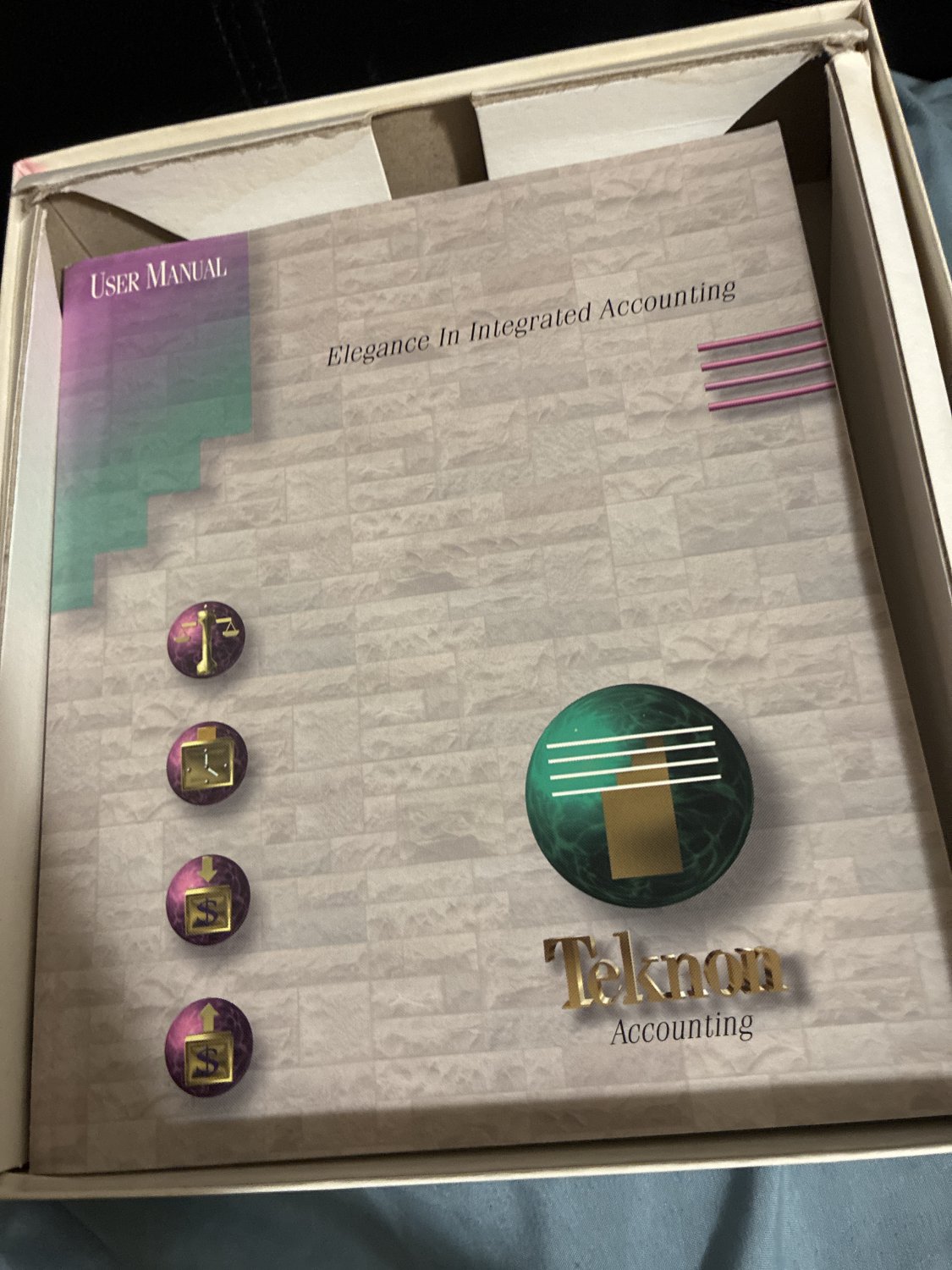 Teknon accounting software
