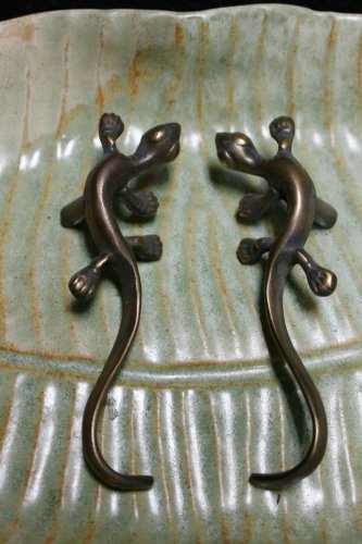 Lizard Gecko Brass Knob Drawer Pull Door Cabinet Handles Set of 2 Bali Art 5"L
