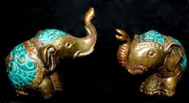 Bronze mini Lucky elephant Statue Bali Art Handmade lost wax casting 4&acirc;��