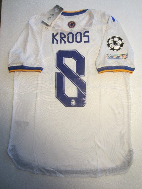 Toni Kroos #8 Real Madrid UCL Match Slim White Home Soccer Jersey 2021-2022