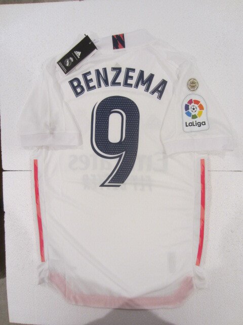 Karim Benzema Real Madrid La Liga Match Slim White Home Soccer Jersey 2020-2021