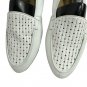 Cobbie Cuddlers Womens White Leather Woven Slip On Loafers Size 11 Comfort Flat