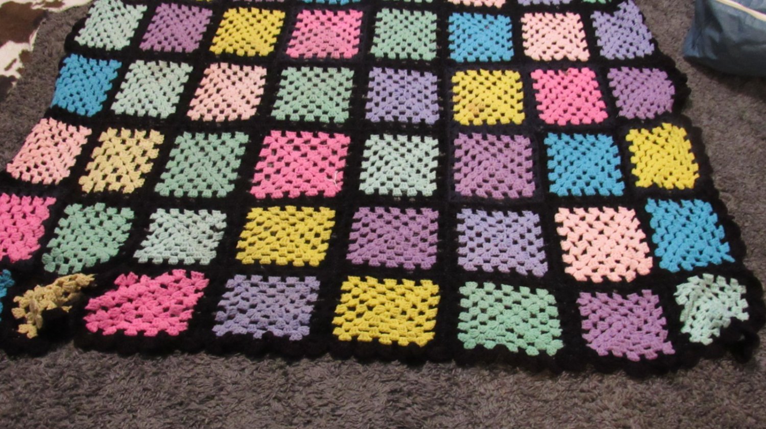 Retro 70s Crochet Granny Square Throw Blanket | Cozy Bohemian Afghan 62"x54"
