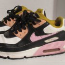 NIke Air Max Pre-Owned Some Use And Wear Youth Size 5.5 From 2020 NIke Air Max Pre-Owned Some Use And Wear Youth Size 5.5 From 2020
