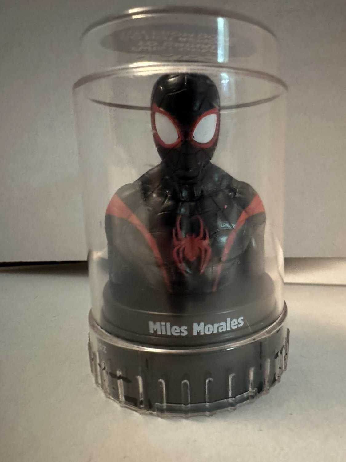 Good 2 Grow Topper Featuring Spider-Man Marvel