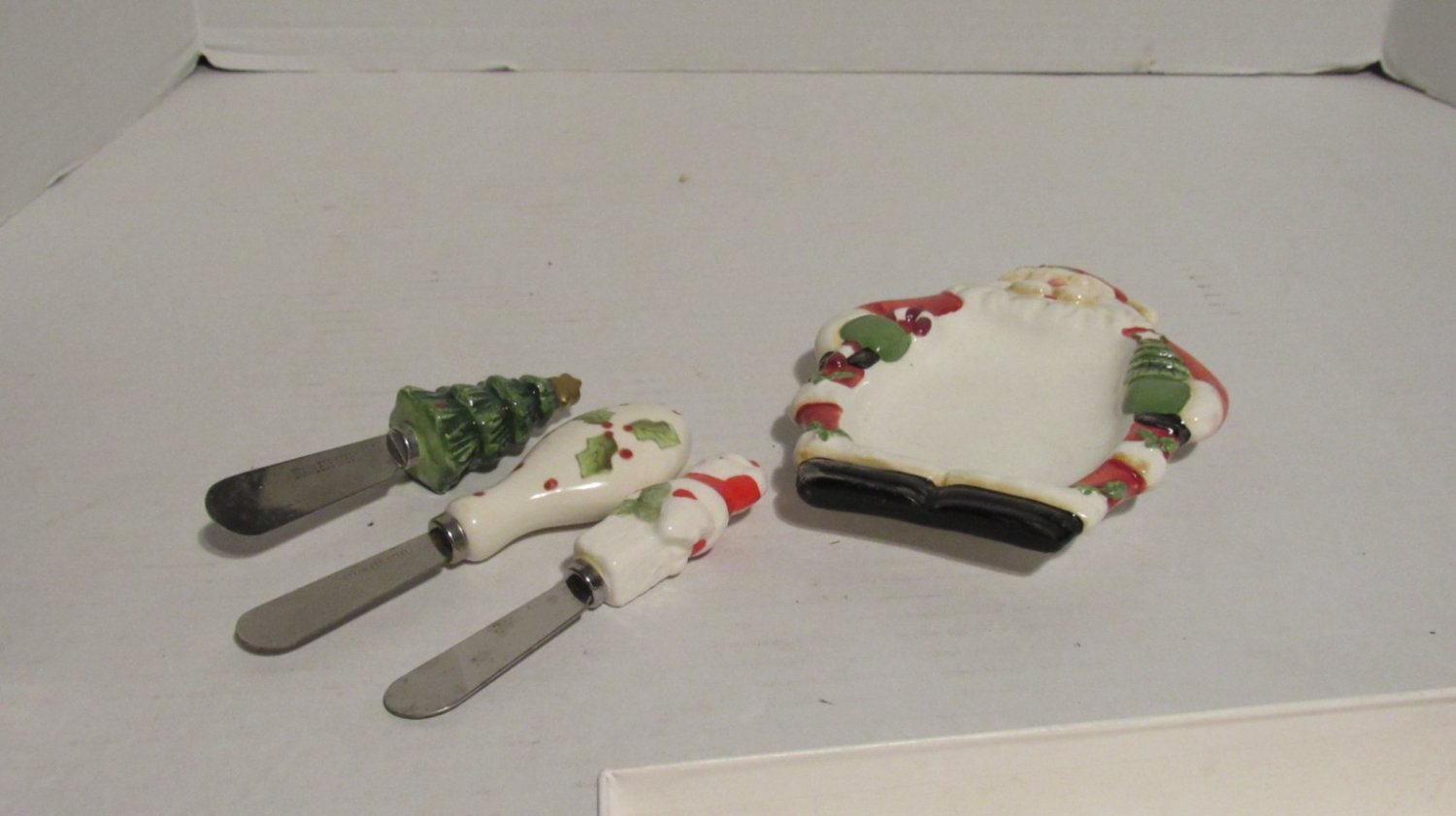 Santa Tray With Three Butter Serving Knives With Christmas Handles Stainless