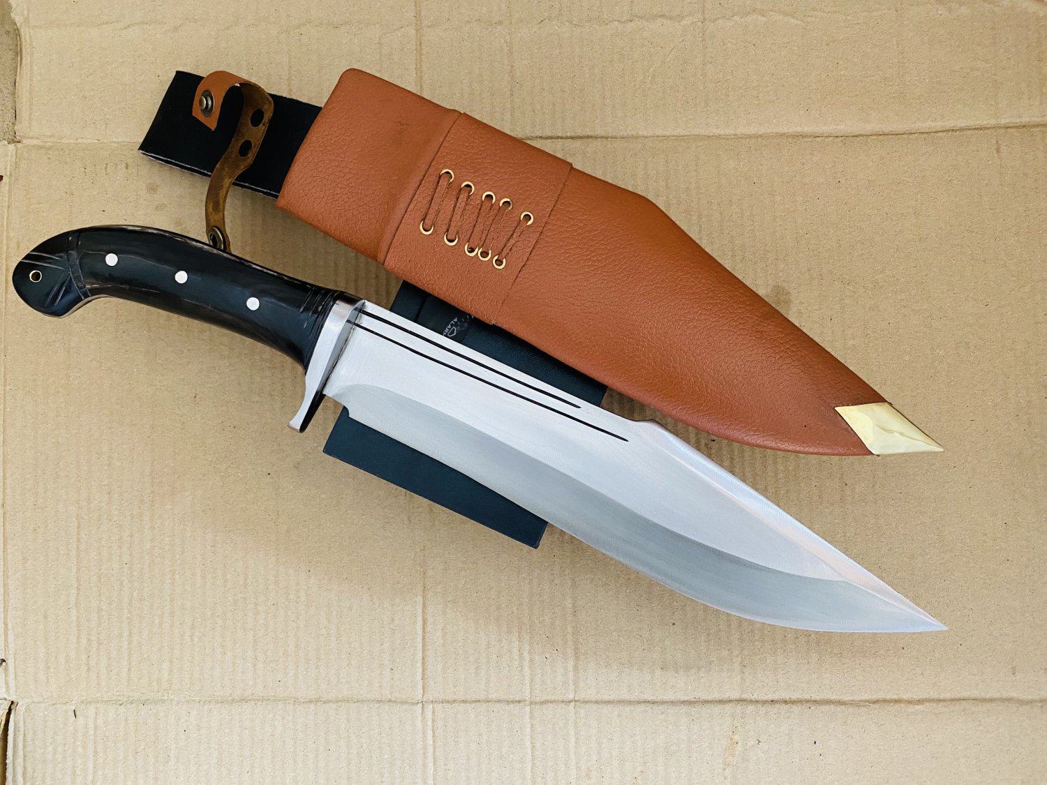 12" Handmade Spartan Knife &acirc;�� Razor Sharp Carbon Steel Outdoor & Camping Knife
