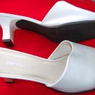 Naturalizer Sz 9.5 White Dressy Sandals Womens Heels Shoes