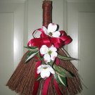 Doogwood Mini Broom