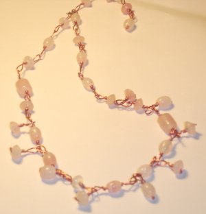 Dangling necklace - Pink