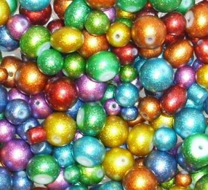 30 Assorted Glitter Glass Beads