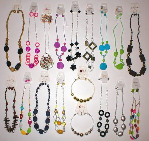 WHOLESALE LOT 468PC COSTUME JEWELRY LOTS RE SELL RESELL
