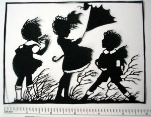 Silhouette Scherenschnitte (Paper Cut/Papercut) - Children, Wind Blowing (CH0007)