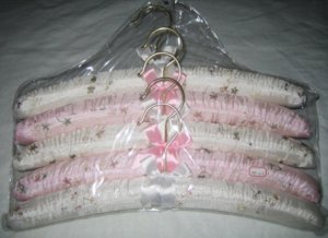 Clothes Hanger (TS-016)