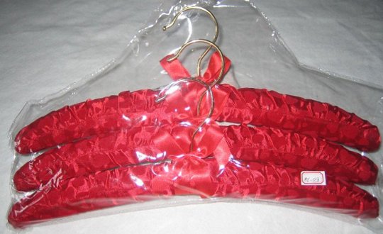 Clothes Hanger (TS-018)