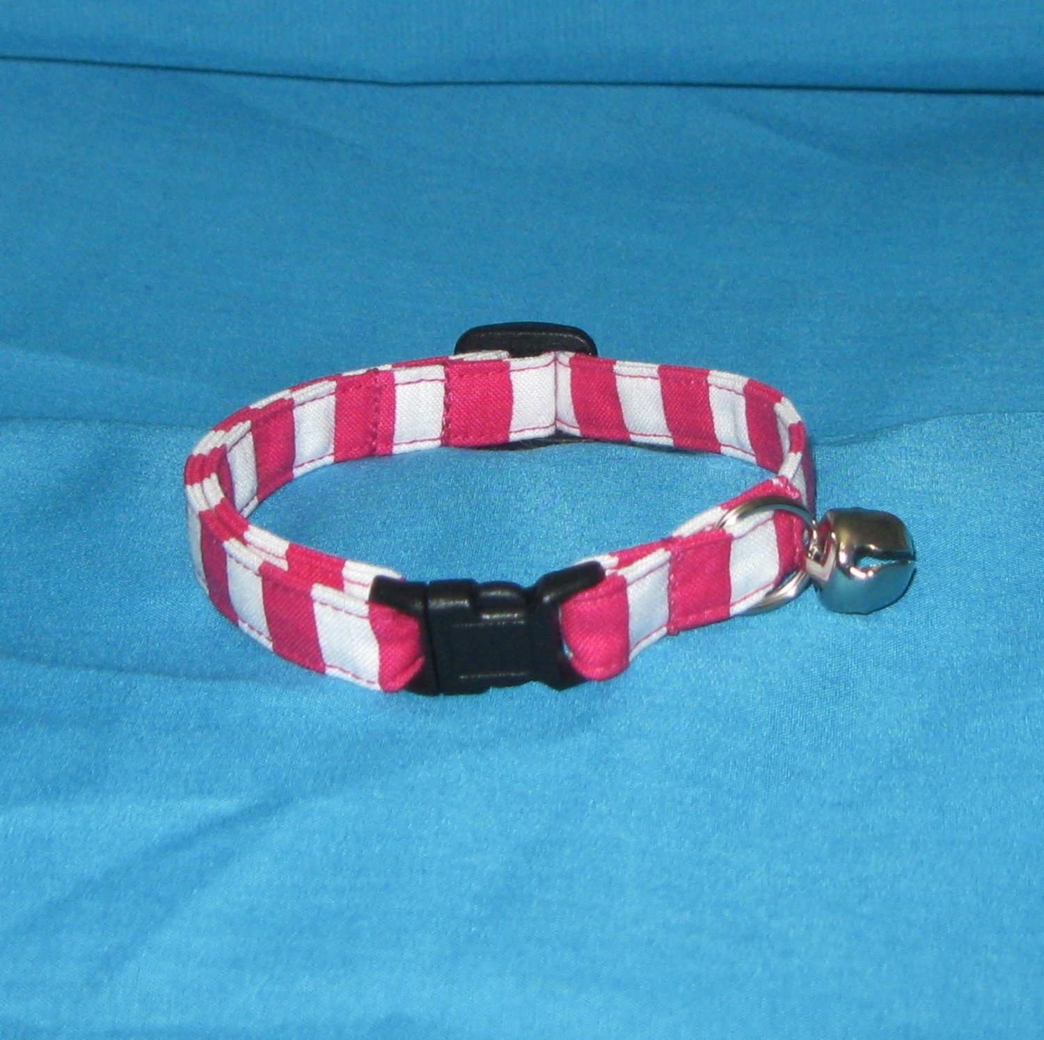 Cotton Safety Collar for Cats in Bright Pink and White Vertical Stripes, Awning Stripe Kitty Collar