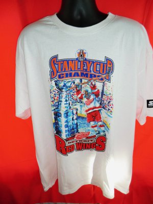 Vintage Red Wings Stanley Cup Shirt - sporting goods - by owner